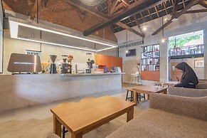 RedDoorz near Alun-Alun Garut