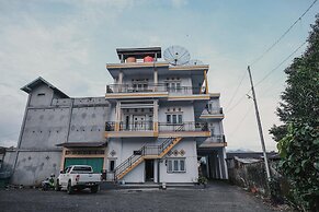 RedDoorz Syariah near Tugu Kopi Kepahiang