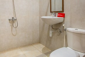 RedDoorz Plus near Balai Kota Batu 2