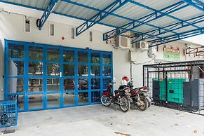 RedDoorz near Manhattan Square Medan