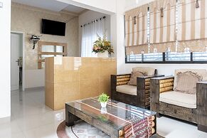 RedDoorz Syariah near Stadion Teladan Medan