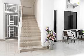 RedDoorz Syariah near Stadion Teladan Medan