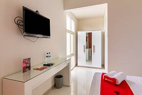 RedDoorz Syariah @ Kebraon