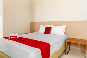 RedDoorz Syariah @ Kebraon