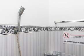 RedDoorz Syariah near Stasiun Madiun