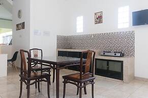 RedDoorz Syariah near Stasiun Madiun