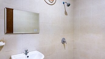 RedDoorz near Pelabuhan Jayapura