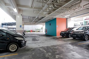 Sans Hotel Puri Indah Jakarta