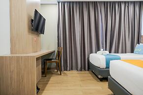 Sans Hotel Puri Indah Jakarta