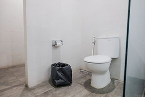 Sans Hotel Puri Indah Jakarta