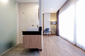 Sans Hotel Puri Indah Jakarta