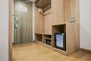 Sans Hotel Puri Indah Jakarta