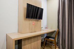 Sans Hotel Puri Indah Jakarta