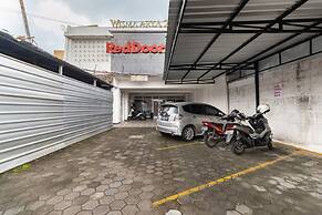 RedDoorz Syariah @ Wisma Arya 2