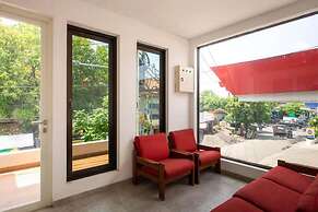 RedDoorz near Kaza Mall Surabaya