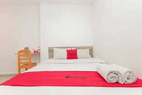 RedDoorz near Kaza Mall Surabaya