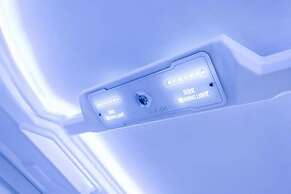 RedDoorz Hostel near Taman Puring