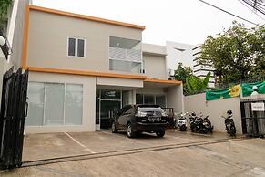 RedDoorz near Lippo Mall Puri