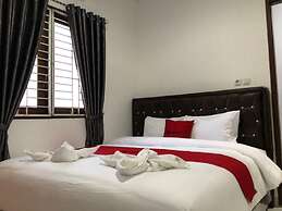 RedDoorz near CitraLand Gama City Medan