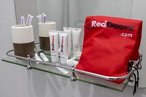 RedDoorz Apartment @ Padina Soho and Residence
