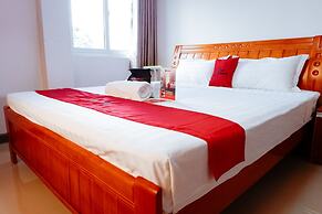 RedDoorz Plus near Camella La Brisa Lapulapu