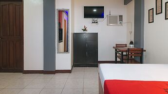 RedDoorz @ A&F C5 Pinagsama Taguig