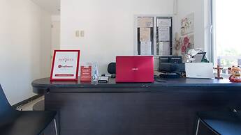 RedDoorz Plus @ Santa Catalina Metro Vigan