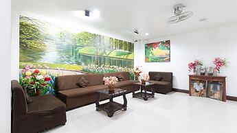 RedDoorz Plus near Vigan City Commercial Center