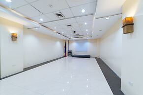 RedDoorz Plus @ E Rodriguez Corner Banawe