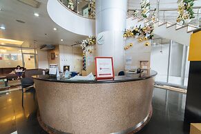 RedDoorz Plus @ E Rodriguez Corner Banawe