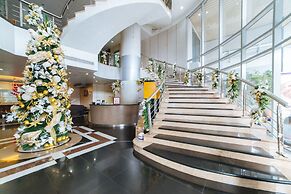 RedDoorz Plus @ E Rodriguez Corner Banawe