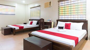 RedDoorz @ Teofila Lodge