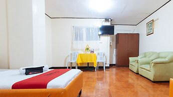 RedDoorz near East Avenue Medical Center