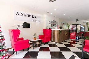 RedDoorz Plus @ West Nautical Road Puerto Galera