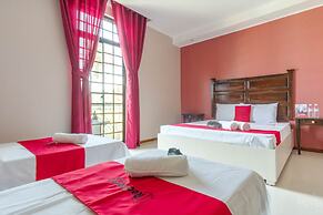 RedDoorz Plus @ West Nautical Road Puerto Galera