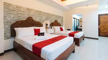 RedDoorz Plus @ Melsol Metro Vigan