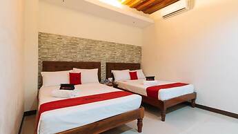 RedDoorz Plus @ Melsol Metro Vigan