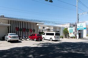 RedDoorz @ General Segundo Avenue Laoag