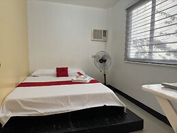 RedDoorz near Mariners Legazpi