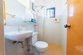 RedDoorz Premium near Museo De Baler