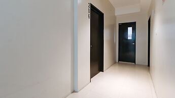 RedDoorz @ Golite Old Albay - Hostel