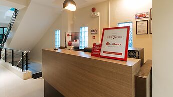 RedDoorz @ Golite Old Albay - Hostel