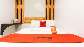 RedDoorz near Quiapo Church Manila