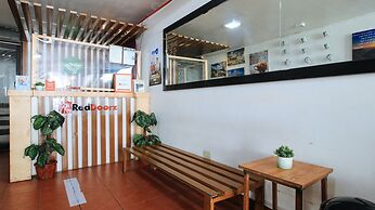 RedDoorz near OWWA Pasay