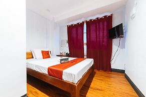 RedDoorz @ Rosario Street Bacolod