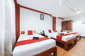 RedDoorz @ Rosario Street Bacolod