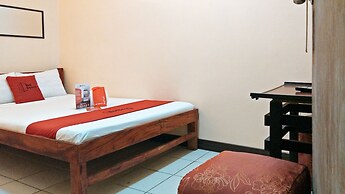 RedDoorz near Baclay Drive Super Metro