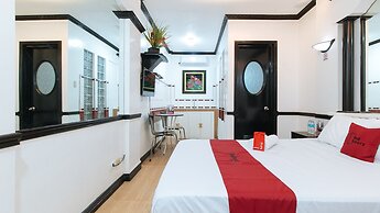 RedDoorz Plus @ Villa Gloria Taguig