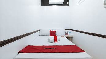 RedDoorz Plus @ Villa Gloria Taguig