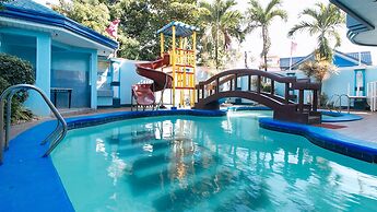 RedDoorz Plus @ Villa Gloria Taguig